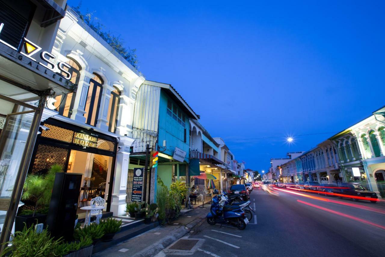 Xinlor House - Phuket Old Town Hotell Exteriör bild